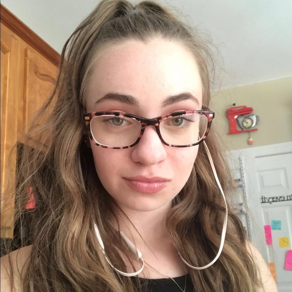 Meet your Posher, Faith